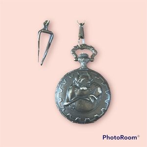 Vintage Armitron Tasmanian Devil ACME Pocket Watch WB Looney Tunes TAZ 1997